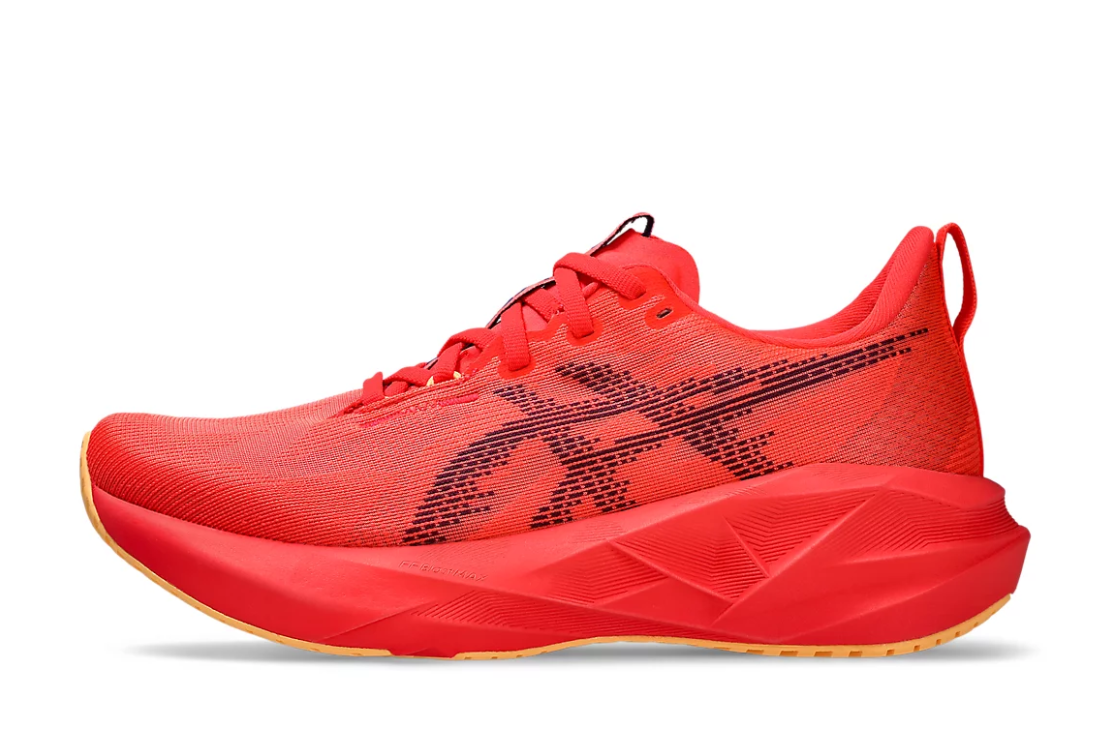 Novablast 5 Women's :Flash Red | Edo Purple