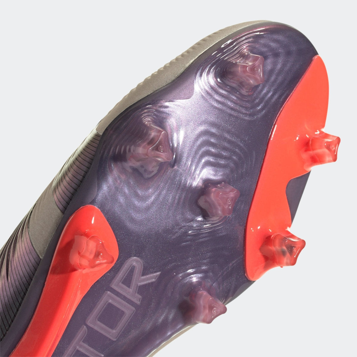 adidas Predator Elite Laceless FG Laceless Firm Ground Soccer Cleats - Platin Metallic/Black/Carbon
