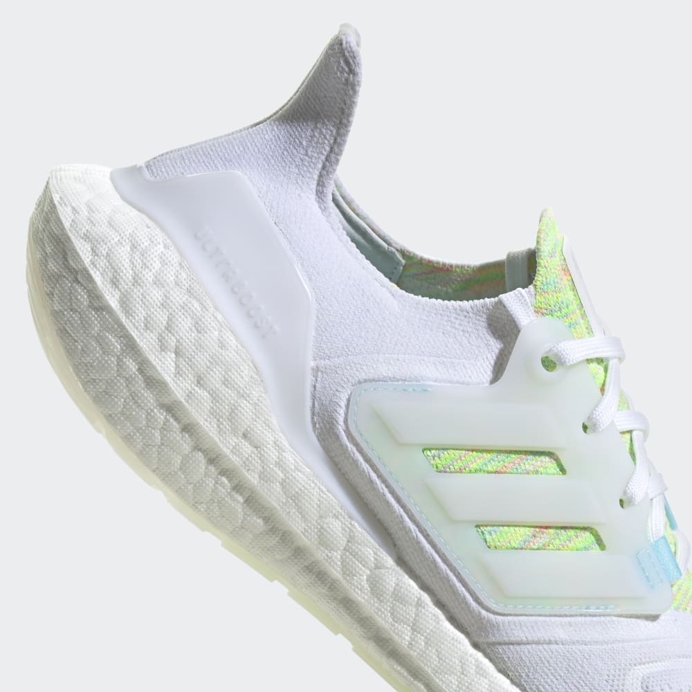 adidas Ultraboost 22 White/White/Bliss Blue